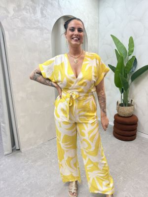  JAUNE